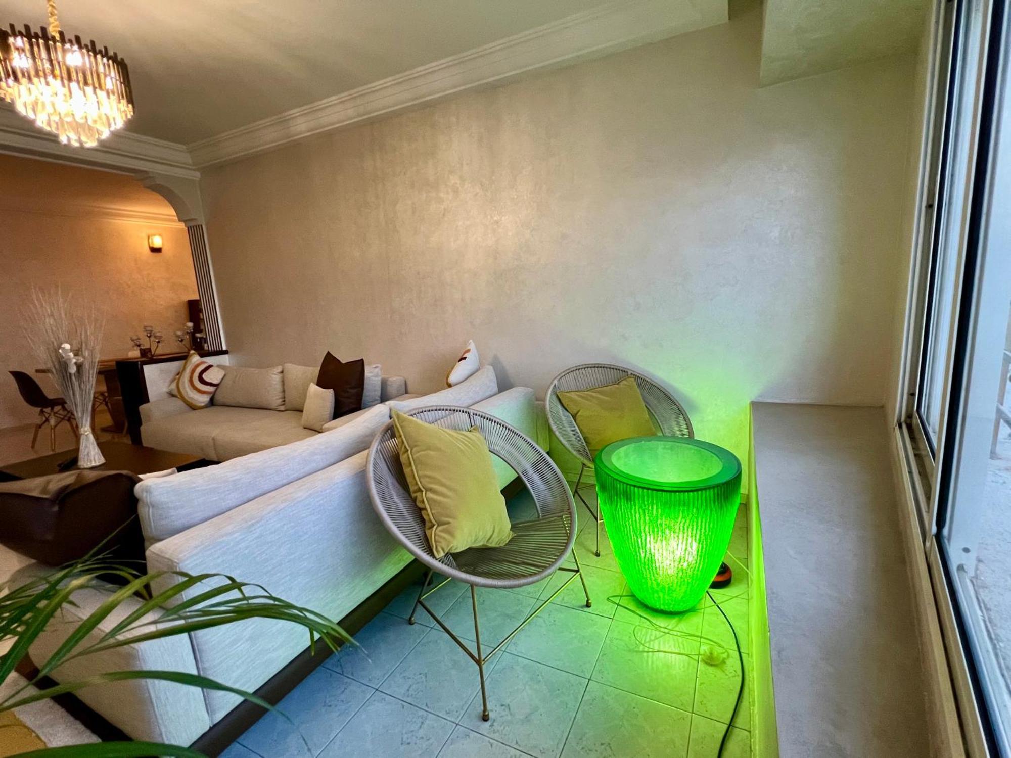 Bel Appartement Avec Une Belle Vue Sur La Grande Mosquee Hassan II Et La Mer 卡萨布兰卡 外观 照片